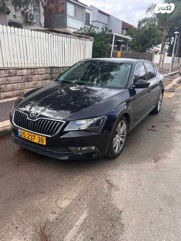מודעת רכב סקודה סופרב