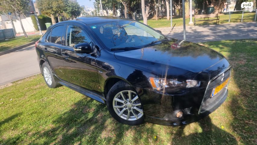 מודעת רכב מיצובישי לנסר