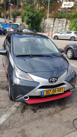 מודעת רכב טויוטה אייגו