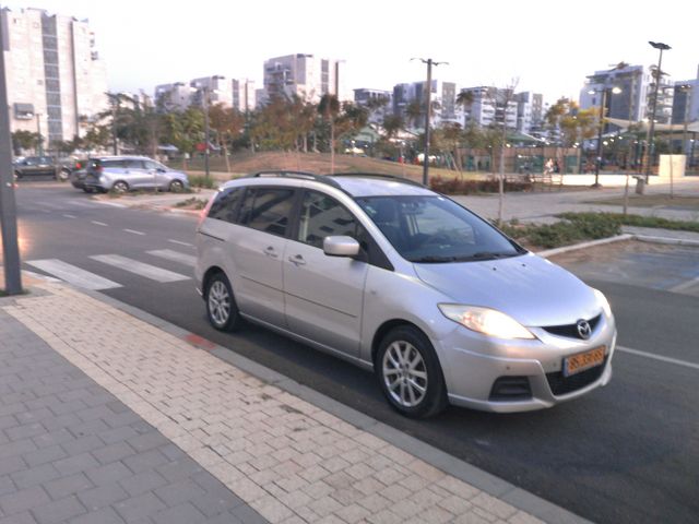מודעת רכב מאזדה 5
