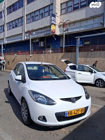 מודעת רכב מאזדה 2