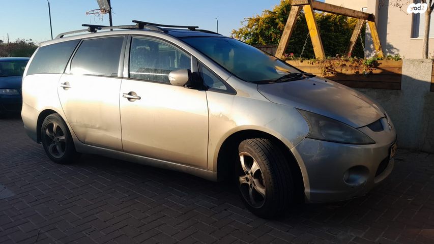 מודעת רכב מיצובישי גרנדיס