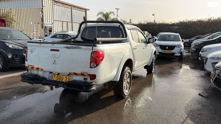 מודעת רכב מיצובישי טרייטון / L200 2