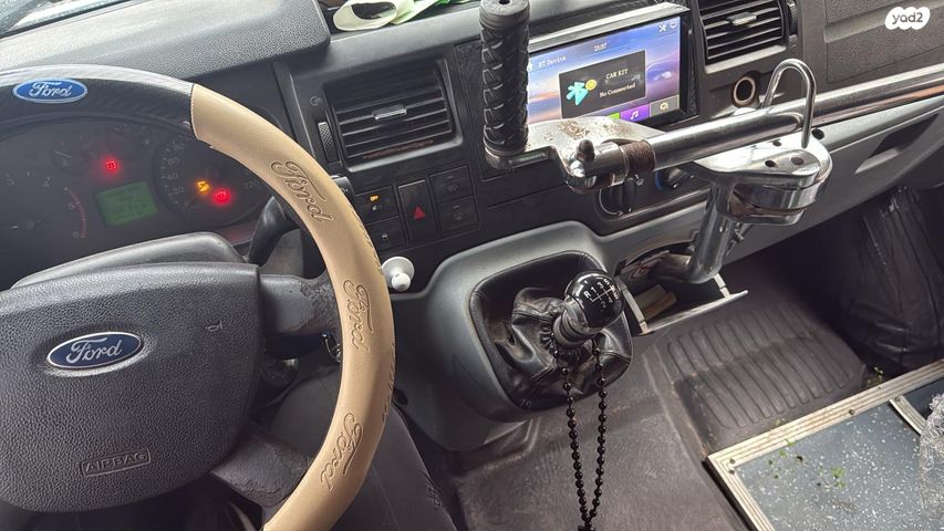 מודעת רכב פורד טרנזיט