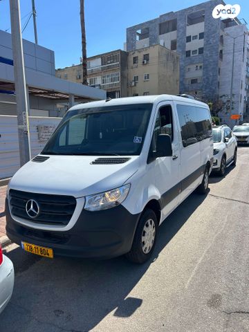 מודעת רכב מרצדס-בנץ ספרינטר