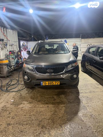 מודעת רכב קיה סורנטו