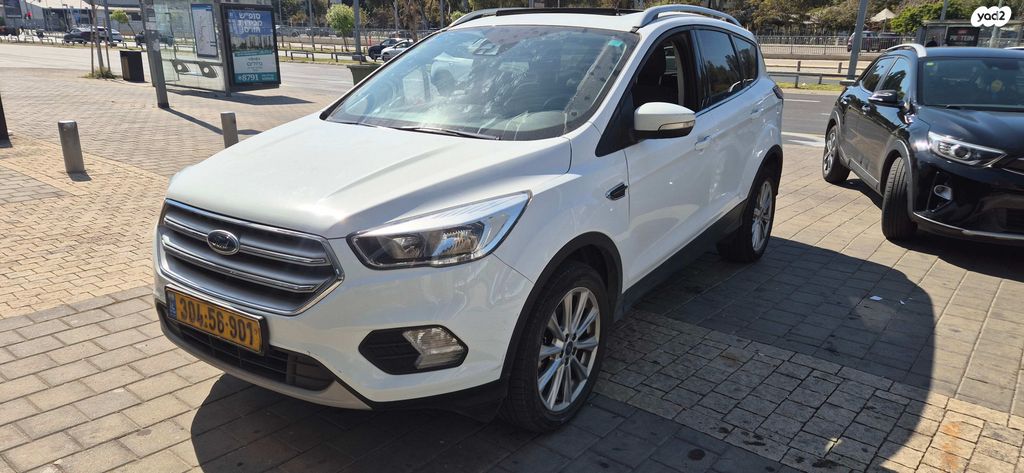 מודעת רכב פורד קוגה