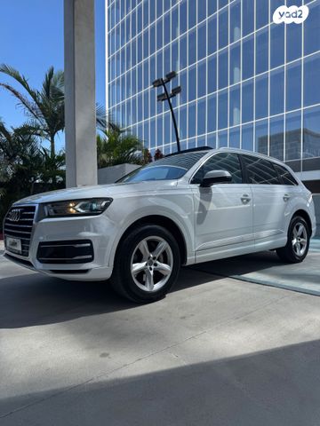 מודעת רכב אאודי Q7