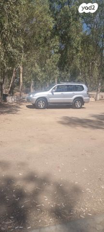 מודעת רכב טויוטה לנד קרוזר