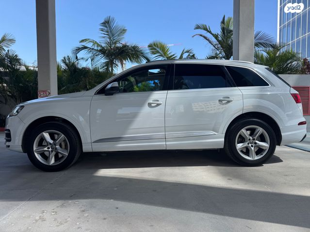 מודעת רכב אאודי Q7 2