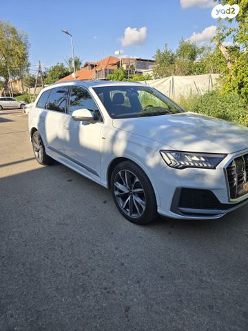 מודעת רכב אאודי Q7
