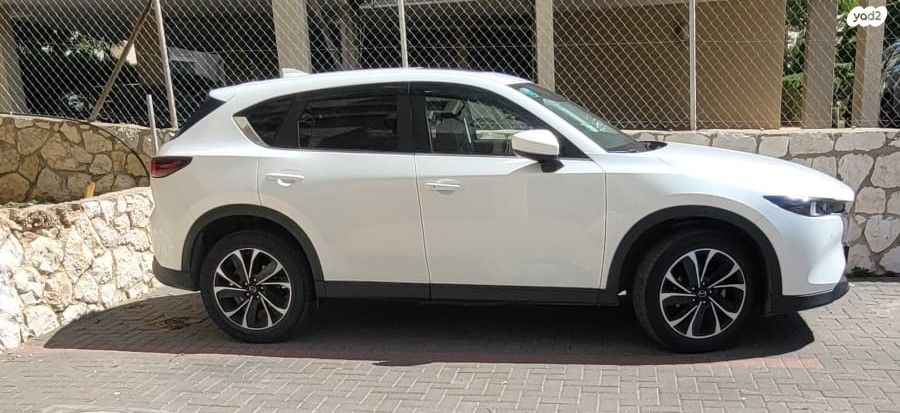 מודעת רכב מאזדה CX-5