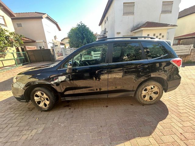 מודעת רכב סובארו פורסטר