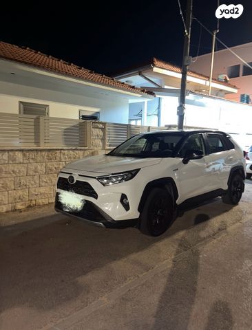 מודעת רכב טויוטה RAV4