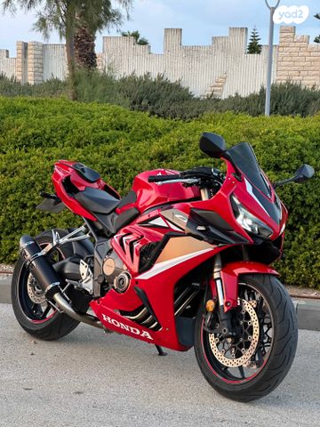 מודעת רכב הונדה CBR650R