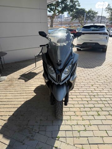 מודעת רכב קימקו דאון-טאון 350