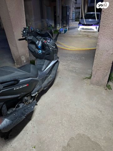 מודעת רכב סאן יאנג קרוזים