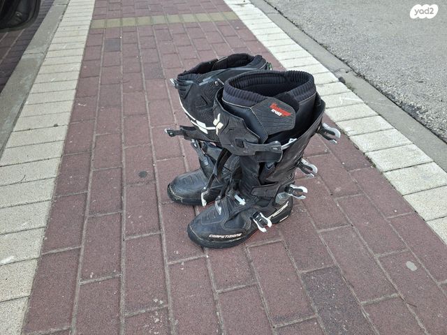 feedItemObj.data.row_1