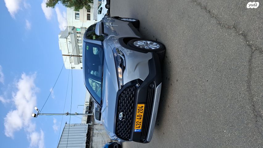 מודעת רכב טויוטה קורולה קרוס