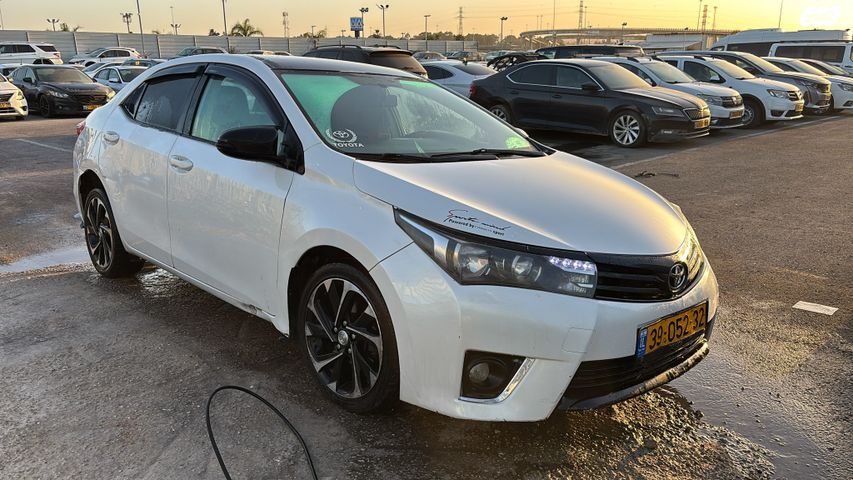 מודעת רכב טויוטה קורולה