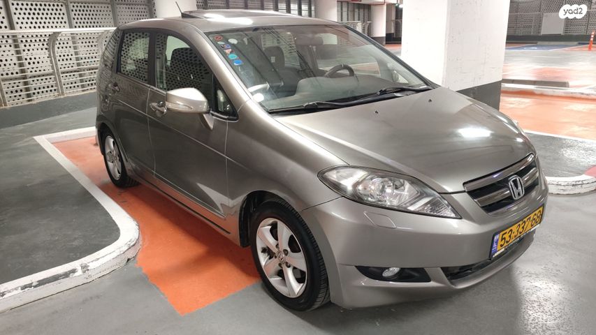 מודעת רכב הונדה FR-V 1