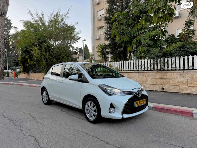 מודעת רכב טויוטה יאריס