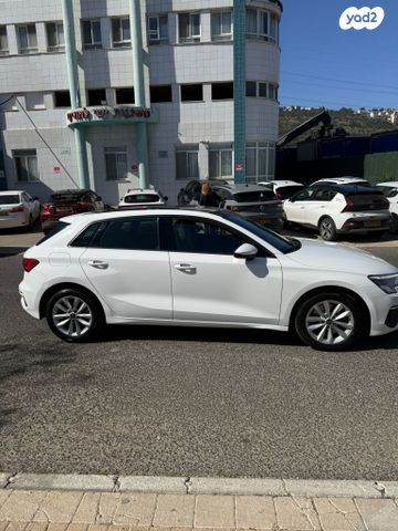 מודעת רכב אאודי A3 2