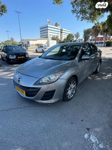 מודעת רכב מאזדה 3