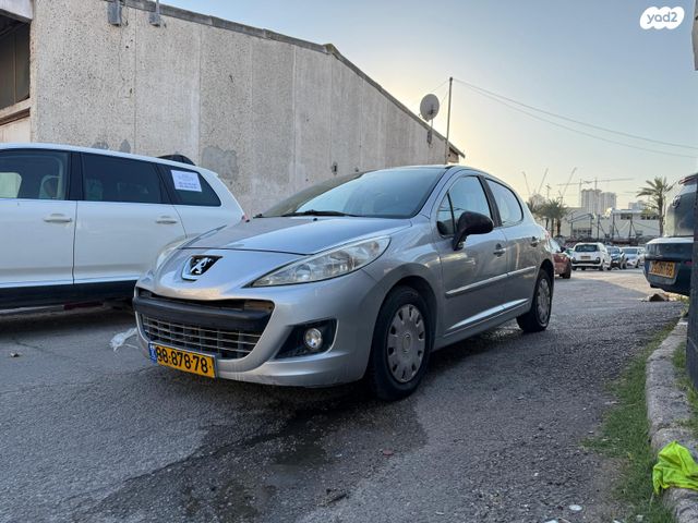 מודעת רכב פיג'ו 207