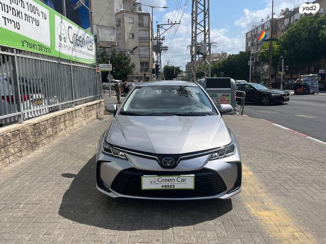 מודעת רכב טויוטה קורולה