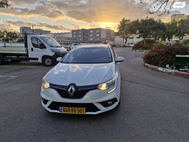 מודעת רכב רנו מגאן