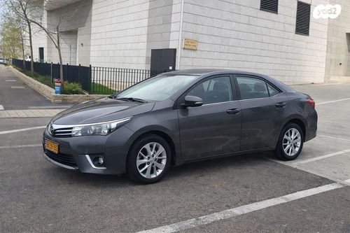 מודעת רכב טויוטה קורולה