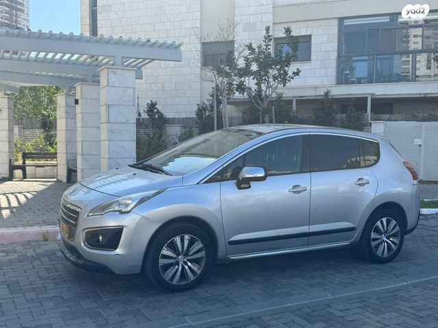 מודעת רכב פיג'ו 3008