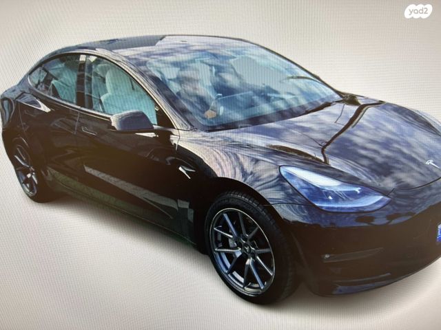 מודעת רכב טסלה מודל 3