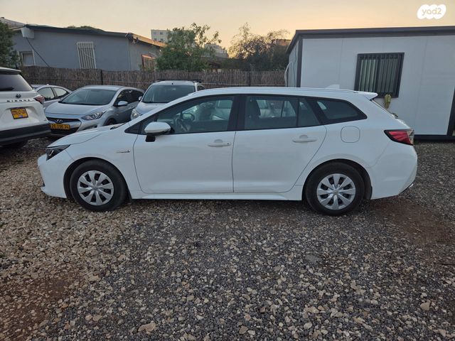 מודעת רכב טויוטה קורולה