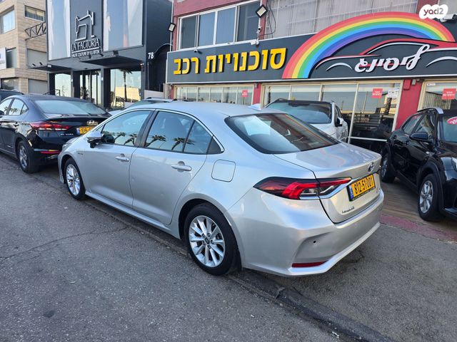 מודעת רכב טויוטה קורולה