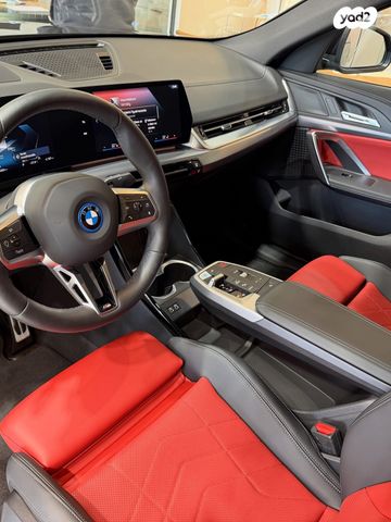 מודעת רכב ב מ וו iX2