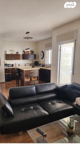 שדרות ברוך בוארון 7