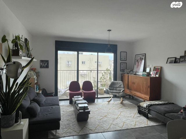 יהודה הימית 13