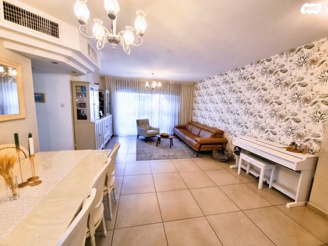 אהרון כצנלסון 7