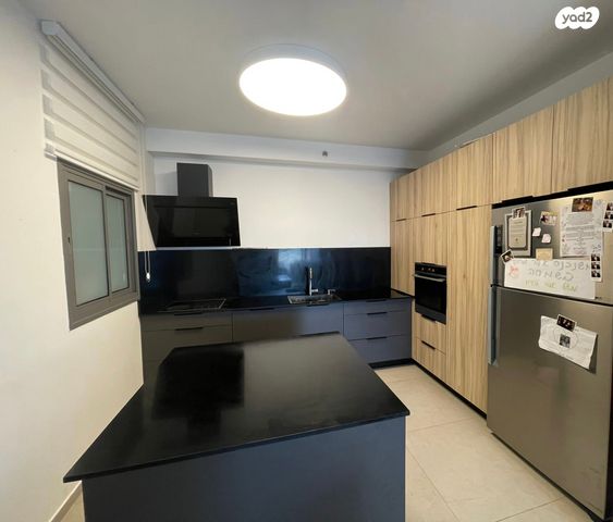 הנרייטה סאלד 10