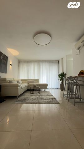 טרומפלדור 64