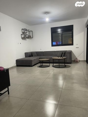 מנדלי מוכר ספרים 3