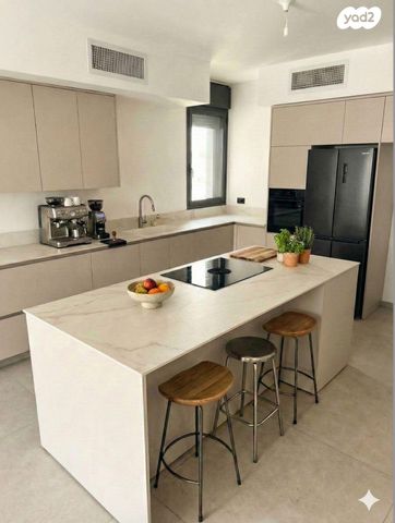 משה בן מנחם 5