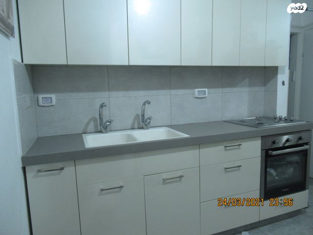 בנימין אברהם 16