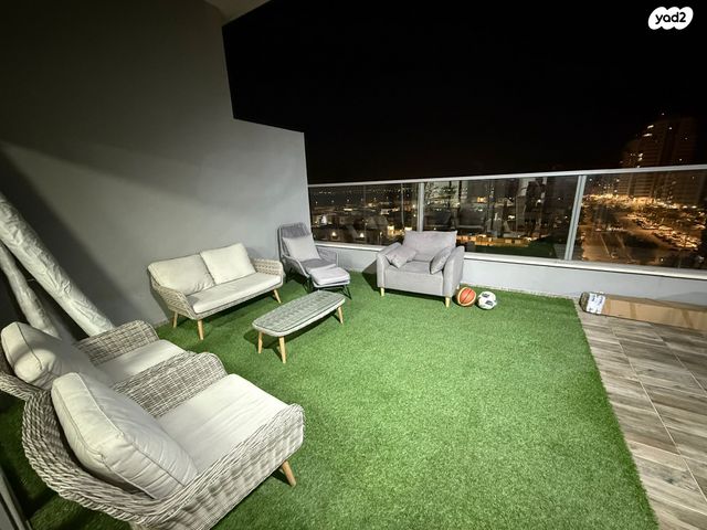 הנרייטה סאלד 4