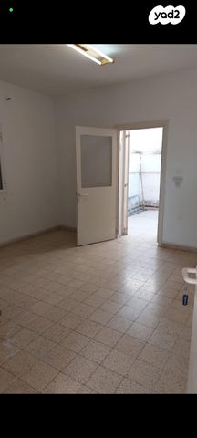 א.ד. גורדון 21