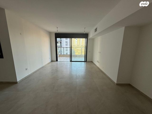 יפה ירקוני 5