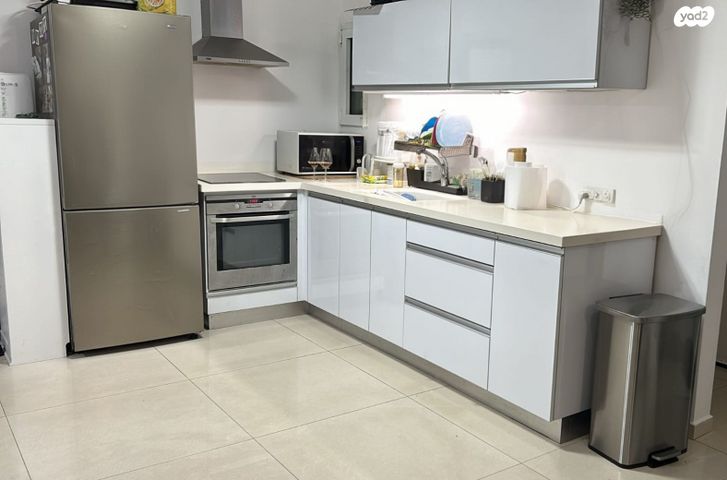 שדרות העצמאות 45