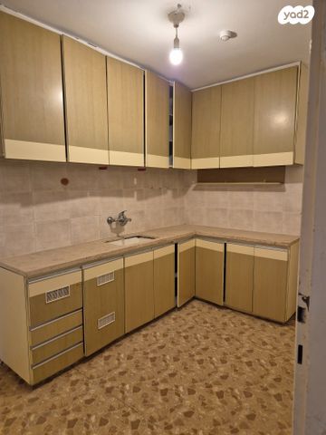 שדרות יעלים 72